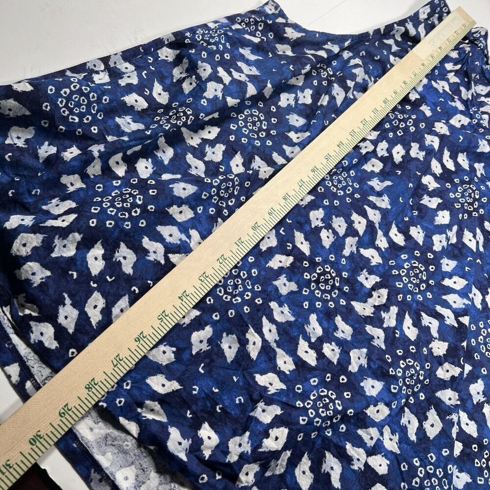 Lane Bryant Women’s Size 22/24 Ruffle Neck Woven & Knit Top Blue Shibori Diamond - Picture 10 of 10